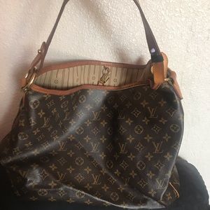Delightful mm Louis Vuitton bag